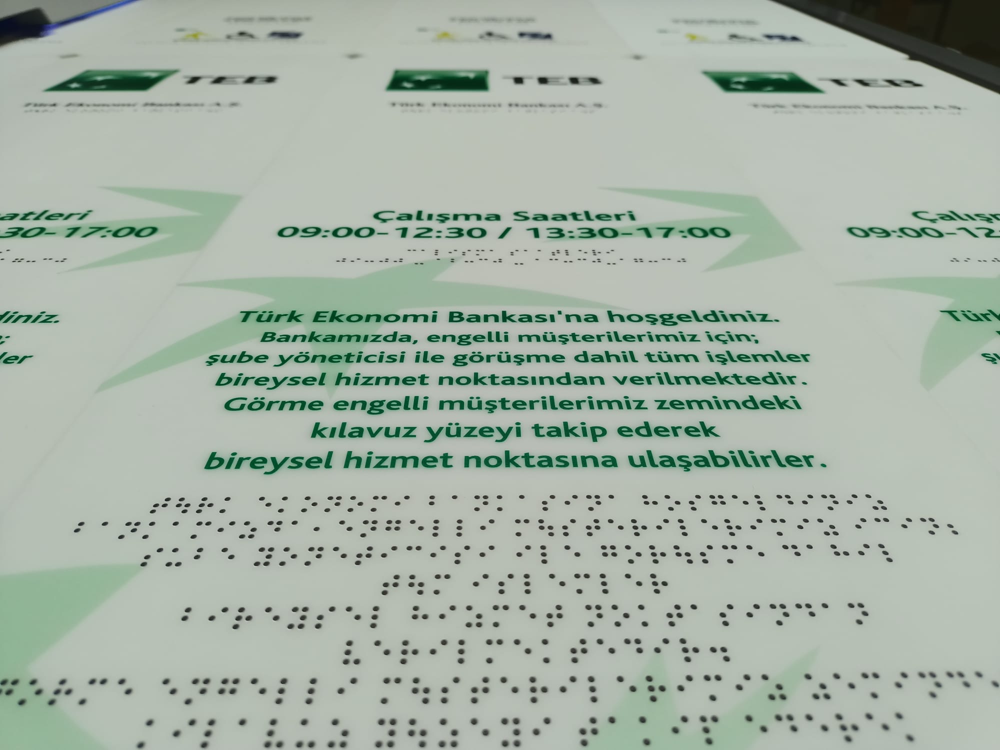pleksi-braille-uv-baskı pleksi-braille-baskı
